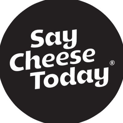 SayCheeseToday is een kaascadeautje. het is een felicitatie, een beterschap wens of ‘zomaar’ een cadeautje voor iemand. En, het past door de brievenbus!