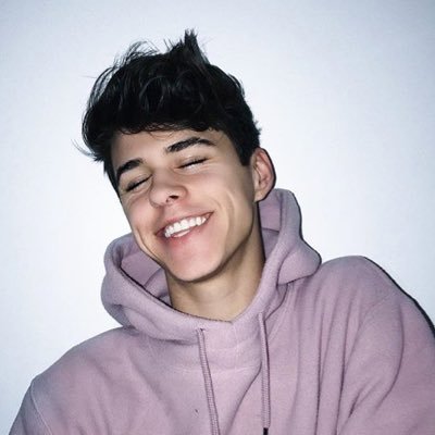 urboyxx's profile picture. 21+ « geick's