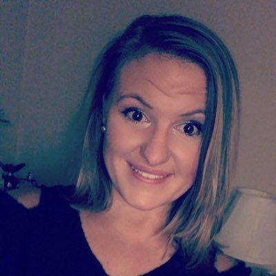 stephanietay1or's profile picture. 