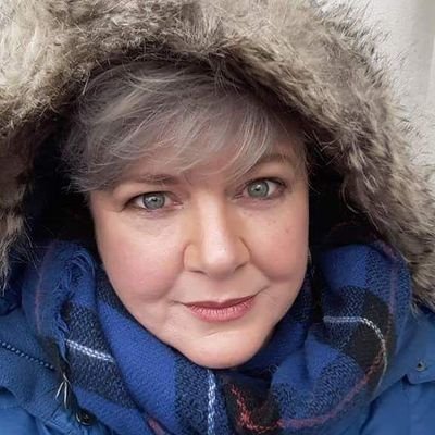 BuckwheatHull's profile picture. Singer in pretty awesome places. Entrepreneur, making and shipping world class therapeutic pillows, worldwide.  Innkeeper. Cooks. Reads. Travels w/dotter