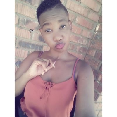 Elvis may be the king 🤴 of Rock and roll, but I am the queen 👸
Blessed😇
Student
Future accountant