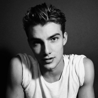 DGxMatthew's profile picture. Matthew Ares Cerberus | Pure Blood |Owner of @DGxEeylops