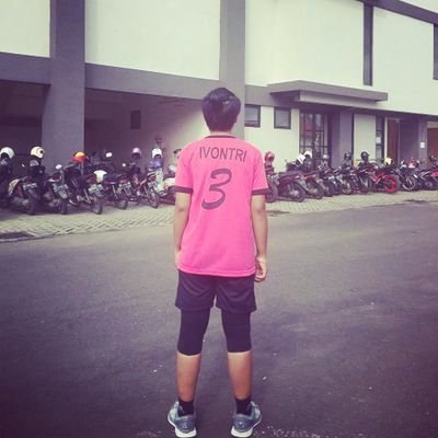 Meneng..Mingkem..Anteng
