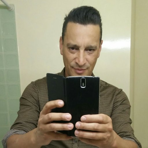 NZetoutou's profile picture. 