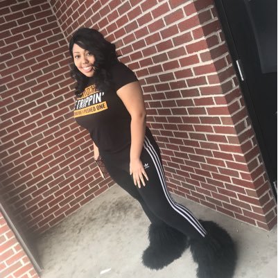 rratedl's profile picture. 