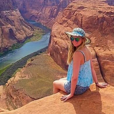 Eco_Megan's profile picture. 🏜Environmental Science 📚 ♻️ Sustainability 👩‍🔬 Adventure 💕 Love