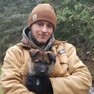 Illegalmoosies's profile picture. Work hard, party harder.