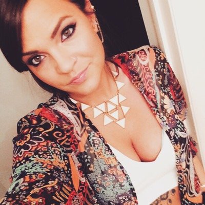 emacxoxo27's profile picture. ✨