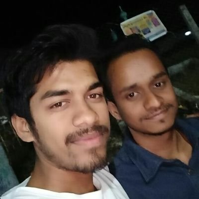 robinsgamit10's profile picture. 