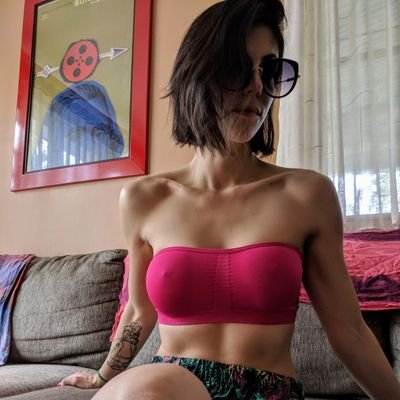 thejewmermaid's profile picture. Crafter, Laugher, Mermaid and Beetlejuice said I have a great butt.