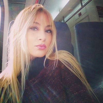sandraTwiteando's profile picture. Little monster #PAWSUP Adicta a la música, al cine y a la buena gente. STOP THE DRAMA START THE MUSIC  #ArtRaveBCN 8-11-14 #JoanneWorldTour 16-01-18
