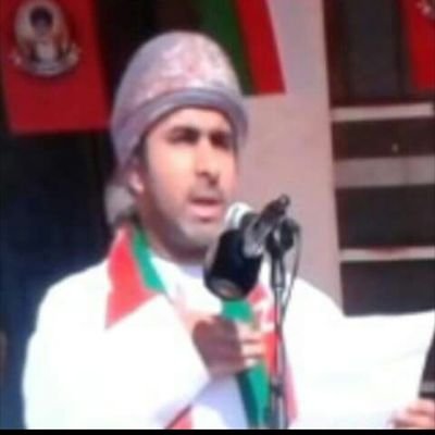 أكتب الشعر؛ أحد قصائدي فإتصال بالتلفاز في الدقيقة:0.38:32 https://t.co/ZcE5p6Hwnk 
وفيديو في الدقيقة:17:19
https://t.co/GGDcaEbvfB