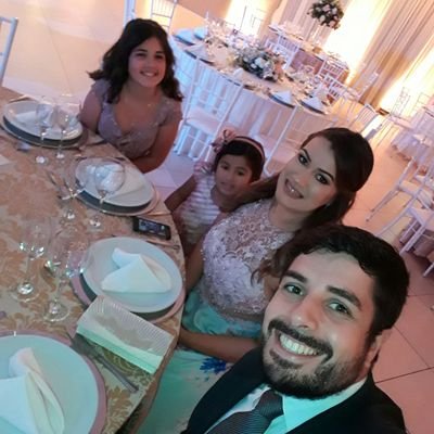 pradanoticia's profile picture. 