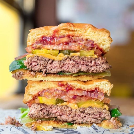 We are Bareburger RVC! #organic #sustainable #allnatural. Restaurant hours available on our website below. Questions? Tweet @ us or call us at: 516.442.4090 🐻🍔