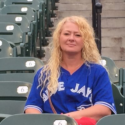 ER nurse x 15 years. Blue Jays Fan since the 80s. Passionate about wound care and all things Scentsy