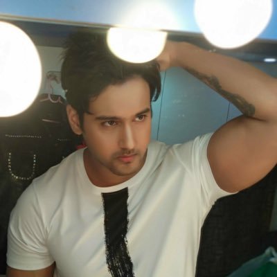 Tanjib99506592's profile picture. Hi