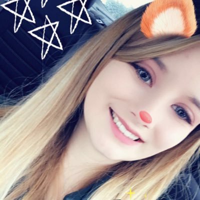Profile Picture of Destiny Rae Richards 😊 (@Destiny82958008) on Twitter
