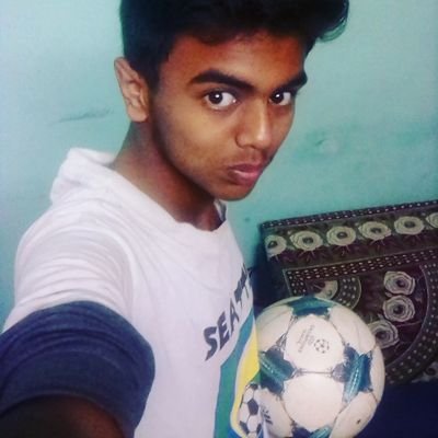 Football Lover 
7 teen
My dày 19 deçember