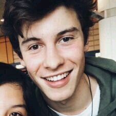 a perfect Canadian boy---▶
Shawn Mendes