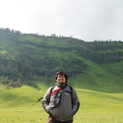 thobiermansyah's profile picture. 