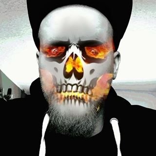 Mr_Drew0907's profile picture. #MUFC Fan #MUFC_FAMILY 🔴⚪️⚫️ Instagram : mr_drew0907 ⚽️