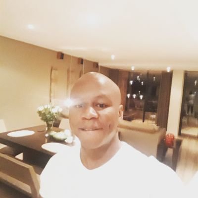 #Instagram: sbu_zeze
#Facebook: Sibusiso Zeze Khumalo
🇿🇦
#DalaWatUMust #OneLifeLiveIt