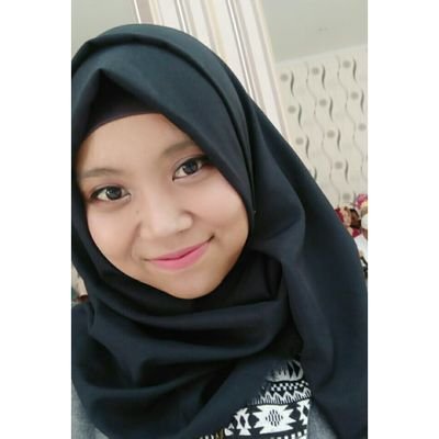 SuciUlimazPutri's profile picture. 