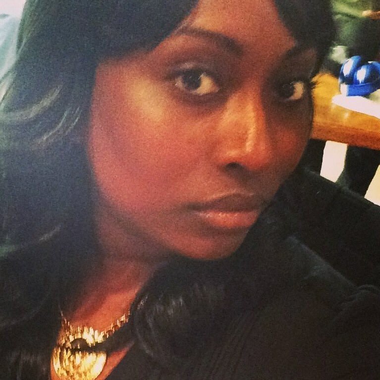 R&B Vocalist/Lyricist - Music is truly my addiction IG @jai_shari_31