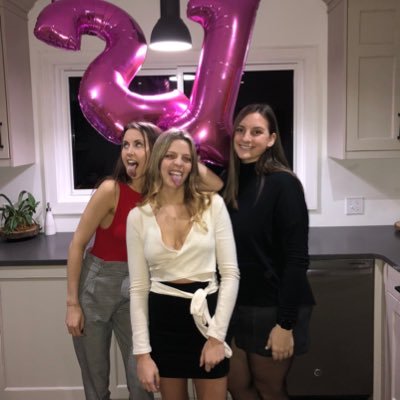 mikpayette's profile picture. 