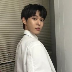 EXIDOYNG's profile picture. yubin + krystal