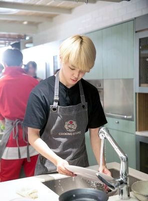 Nam81978765's profile picture. Cả nguồn sống gói gọn 3 chữ BTS  😇😇😇thw nhất Jimin  💋💋💋ship Kookmin  😈😈😈