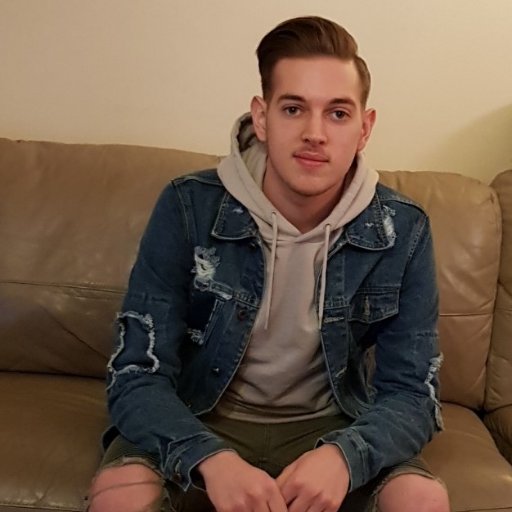 BlasphemeDofus's profile picture. https://t.co/fpbqMG4YoC  Nouveau compte allez Folloow!