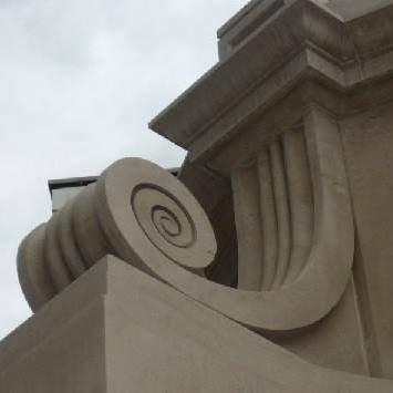 Experienced Stone Mason based in Buckinghamshire.