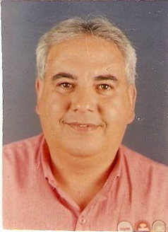 Antoninhotimbo's profile picture. Estou me libertando de tudo que: Me segura, me prende, me arrasta, me trai e não me deixa seguir o caminho da Felicidade.