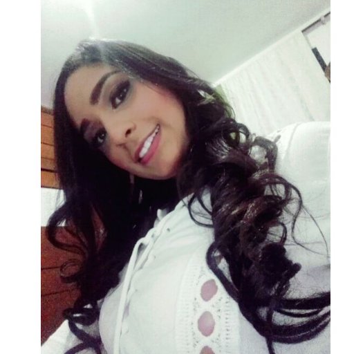 Comunicadora Social y Periodista - Santiago de Cali. @caracol_cali 🎧
#DelRojoSoyYo 🍑