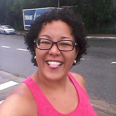 Depiladora
Administradora
Feliz
SPFC 
❤🐶🐱