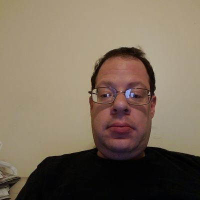 Dan081275's profile picture. 42 - @Yankees fan. Likes pizza, cats and women with pretty eyes. Crossword enthusiast. Can make chocolate disappear.  I am also @DanielAshley13