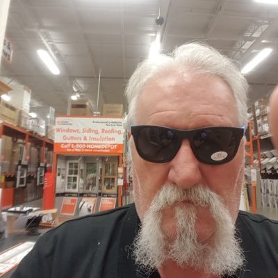 John12418187's profile picture. Have Twitter will retweet!