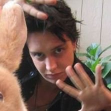 vodkastrokes's profile picture. @casablancas_j no vendo cotillon pero te doy matacra.