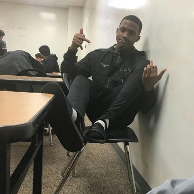 Count money fuck hoes🤞🏾💪🏾🤑🤐🤬🤙🏾