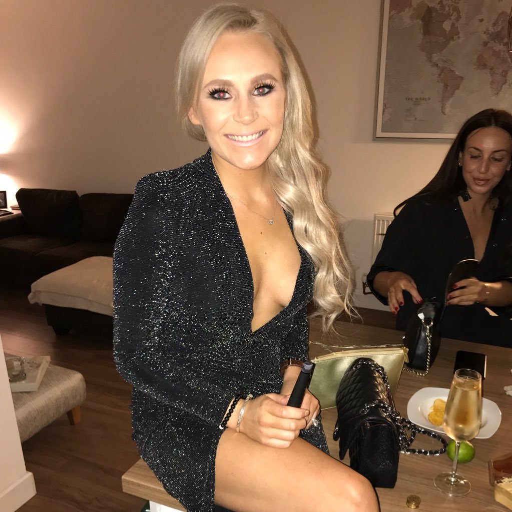 LadyAmyGreen's profile picture. 