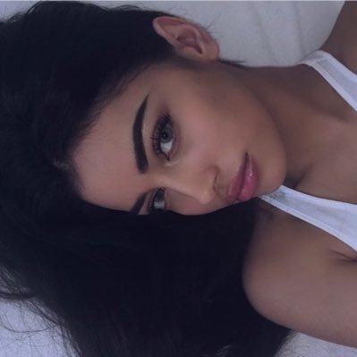 tanasvnus's profile picture. 