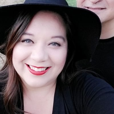 I am a Retail Developmemt Manager-TFB for Tmobile. A hardworking Bilingual with over 20 years of Management Experience