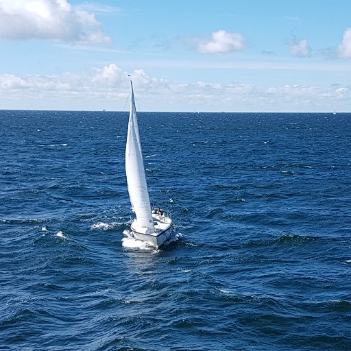 OsmoKalmari's profile picture. Yrittäjä, joka ei kaihda sanoa mielipiteitä!