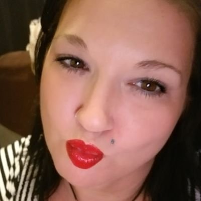 scarlettelle's profile picture. 