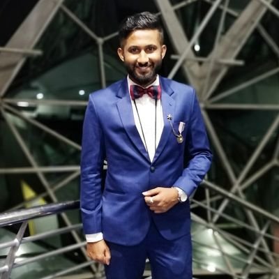 Proud Indian and Mysorean🇮🇳
Infoscion 📍Cricketer🏏 Biker🏍️
Amature Photographer📷 Music aficionado🎷🎶
F. R. I. E. N. D. S | G.O.T | Naruto
