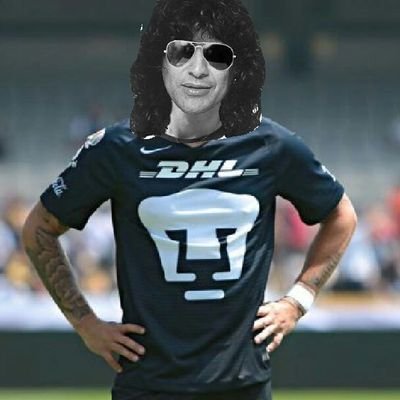 PUMA desde la cuna ,benditos sean los tamales de salsa verde, los tacos al pastor y los PUMAS de la UNAM! .