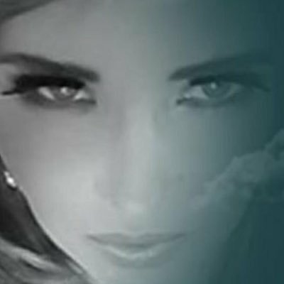 Belinda Hallows singer/songwriter appeared on pop idol 00 Xfactor 02,07,14 https://t.co/IntGSANR1w https://t.co/d6DtiHt5gM