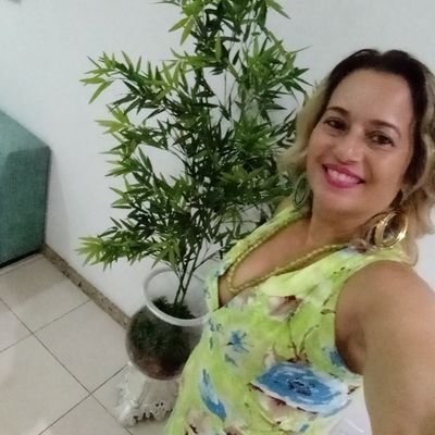 AnaCris77292829's profile picture. Sou Soteripolitana, com muito ongulho,business administrator , seller of perfumes imported and inspired.