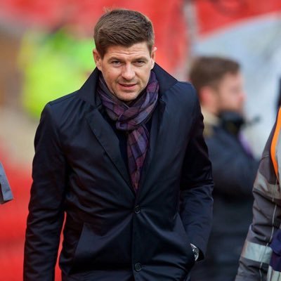 Moh_alr's profile picture. الانتقاد قد لا يكون محببا لكنه ضروري لانه يقوم بنفس وظيفة الالم في جسم الانسان و ينبهنا الي امر غير صحي